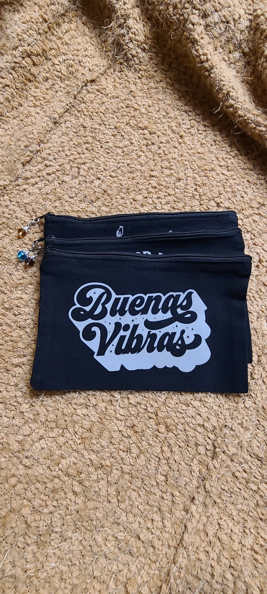 Buenas Vibras pouch